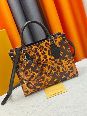 Louis Vuitton women bag LFG04