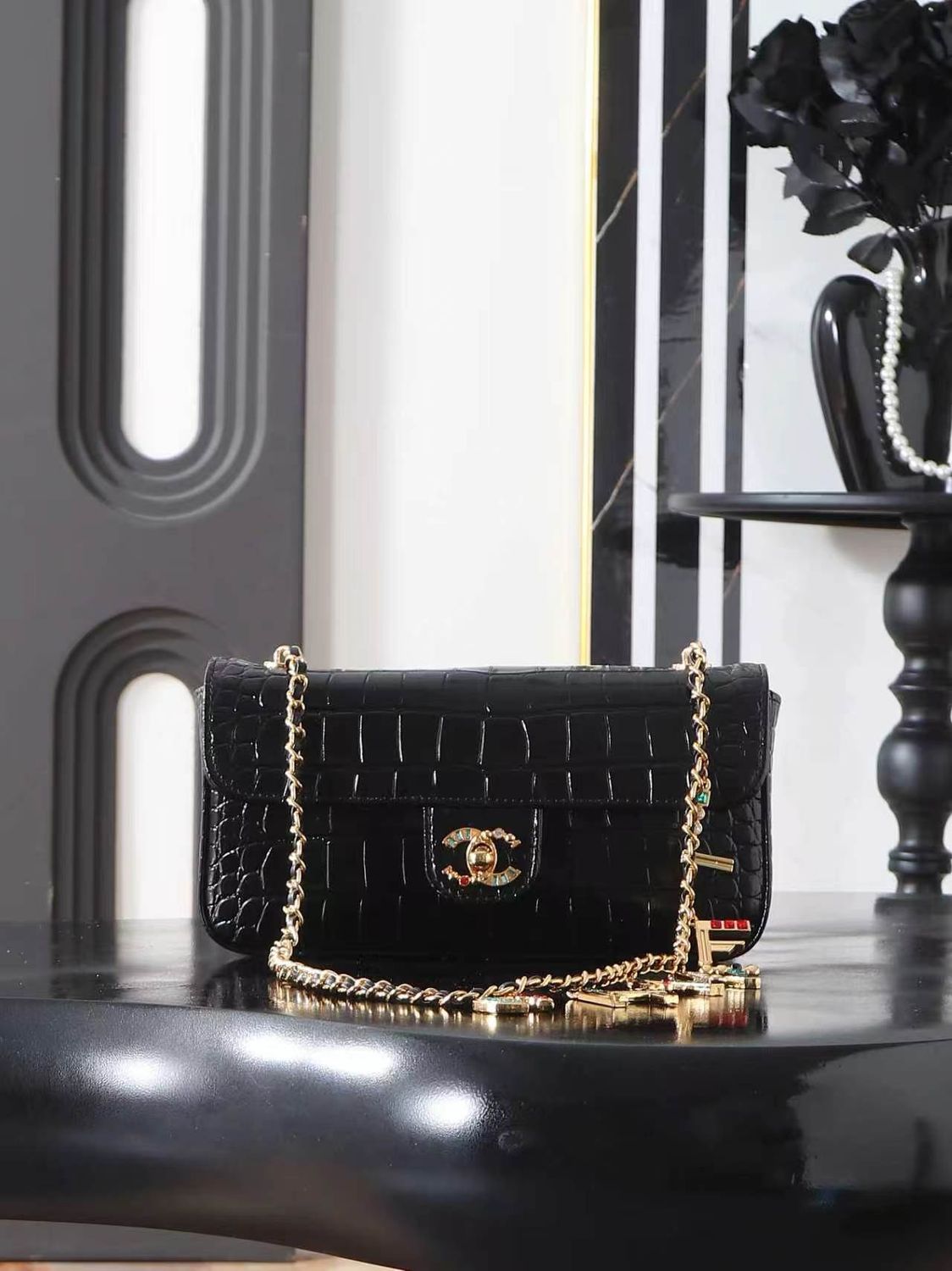 Chanel women bag CBH10