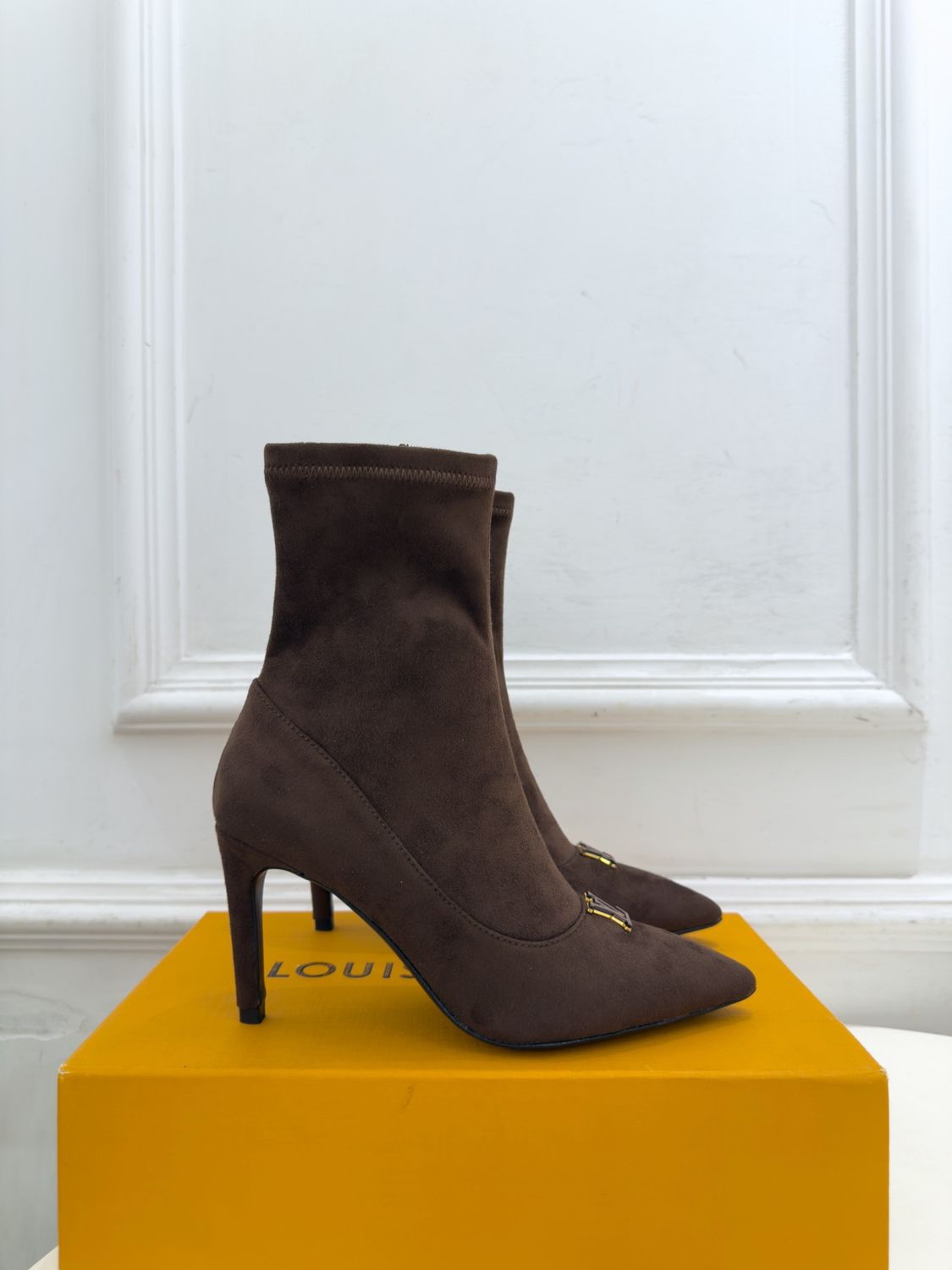 Louis Vuitton women boots LAOH01