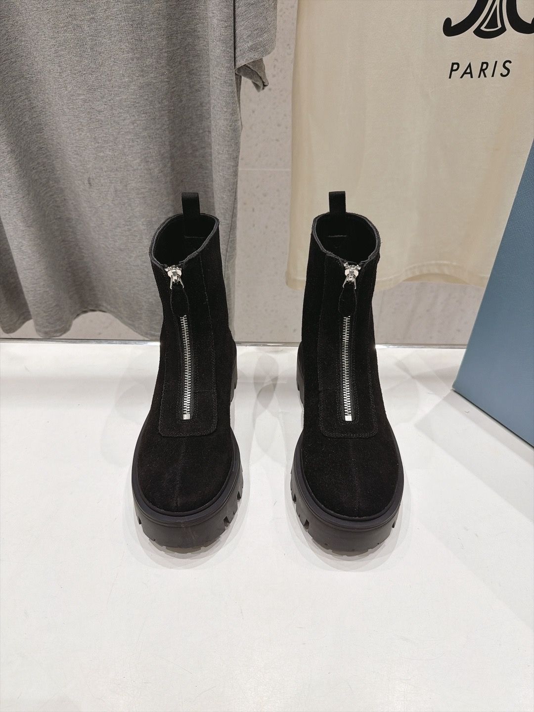 Prada women boots PARI01
