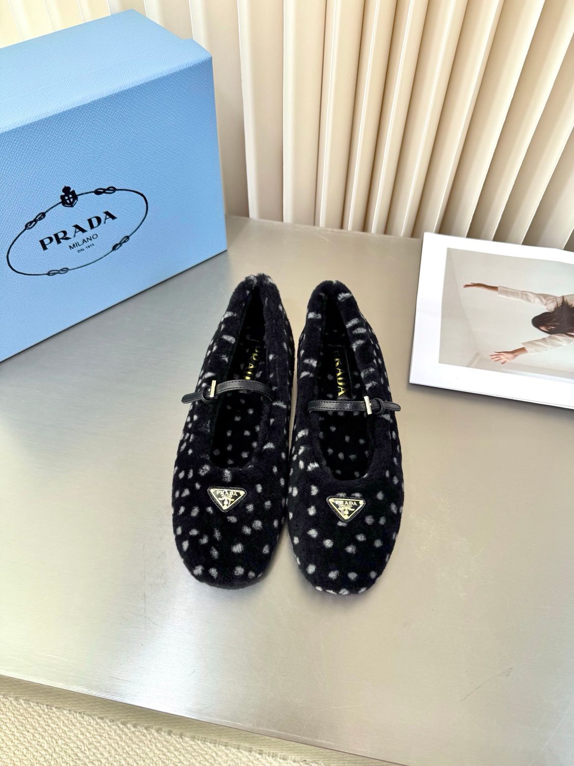 Prada women shoes PARI02