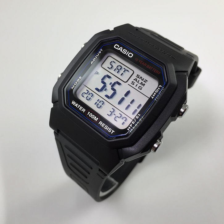Reloj digital hombre Casio W-800H-1av 10 años batería correa goma luz led  water resit 100m
