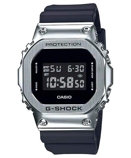 reloj deportivo hombre Casio G-SHOCK GM-5600-1 Carcasa de acero  Resistente a impactos 200m resistente al agua correa de resina