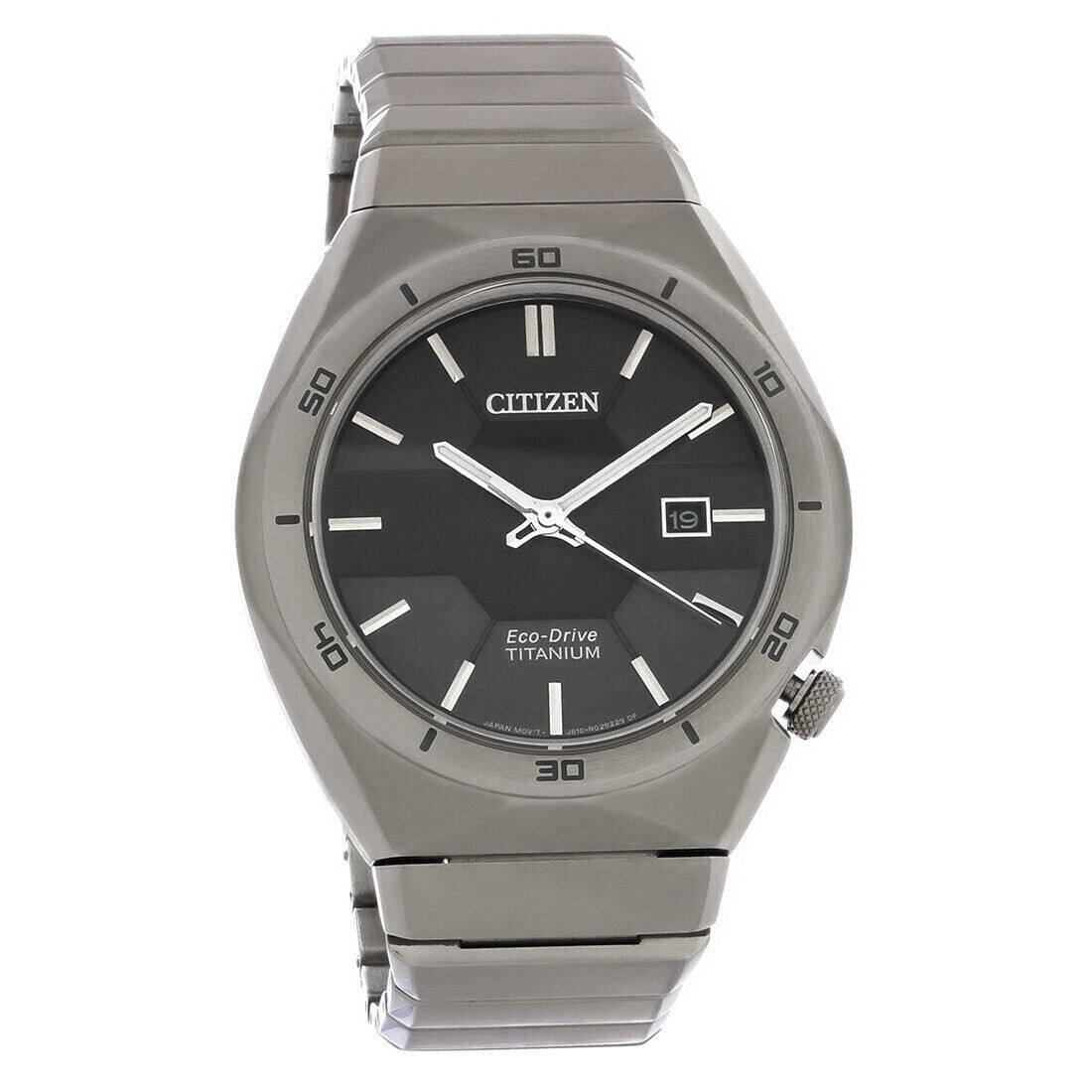 Citizen Eco-Drive AW1660-51H Super Titanium Armor 41MM Sapphire glass Silver Men&#39;s Watch Titanium case and bracelet Eco-drive movement (solar or light powered)
