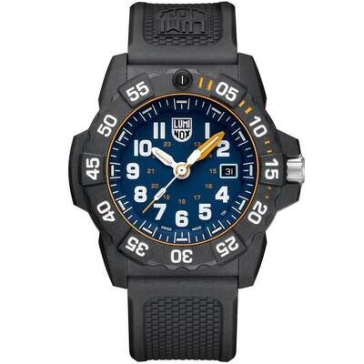 Luminox Men's Watch Navy Seal Foundation
3503.NSF
Quartz 45mm Constant glow  Blue Dial Rubber Strap 200m water resist sport men's watch SWISS MADE