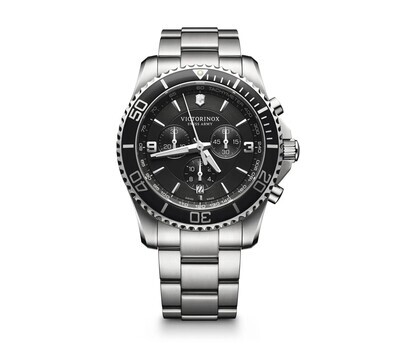 Victorinox Swiss Army Maverick 241695
43mm Chronograph Black Dial Men's Watch 100m WR stainless steel bracelet Quartz sports chronograph men's watch SWISS MADE