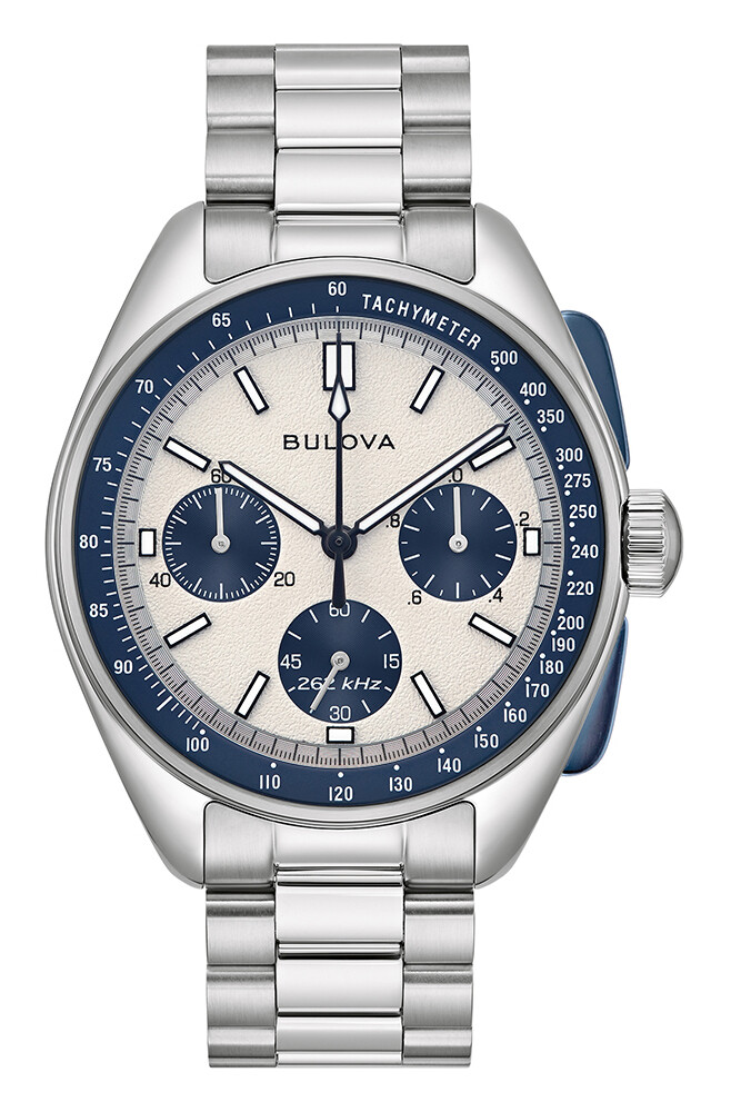 Bulova Apollo Lunar Pilot 98K112 43.5mm 50m WR Special Edition men’s chronograph watch stainless steel bracelet