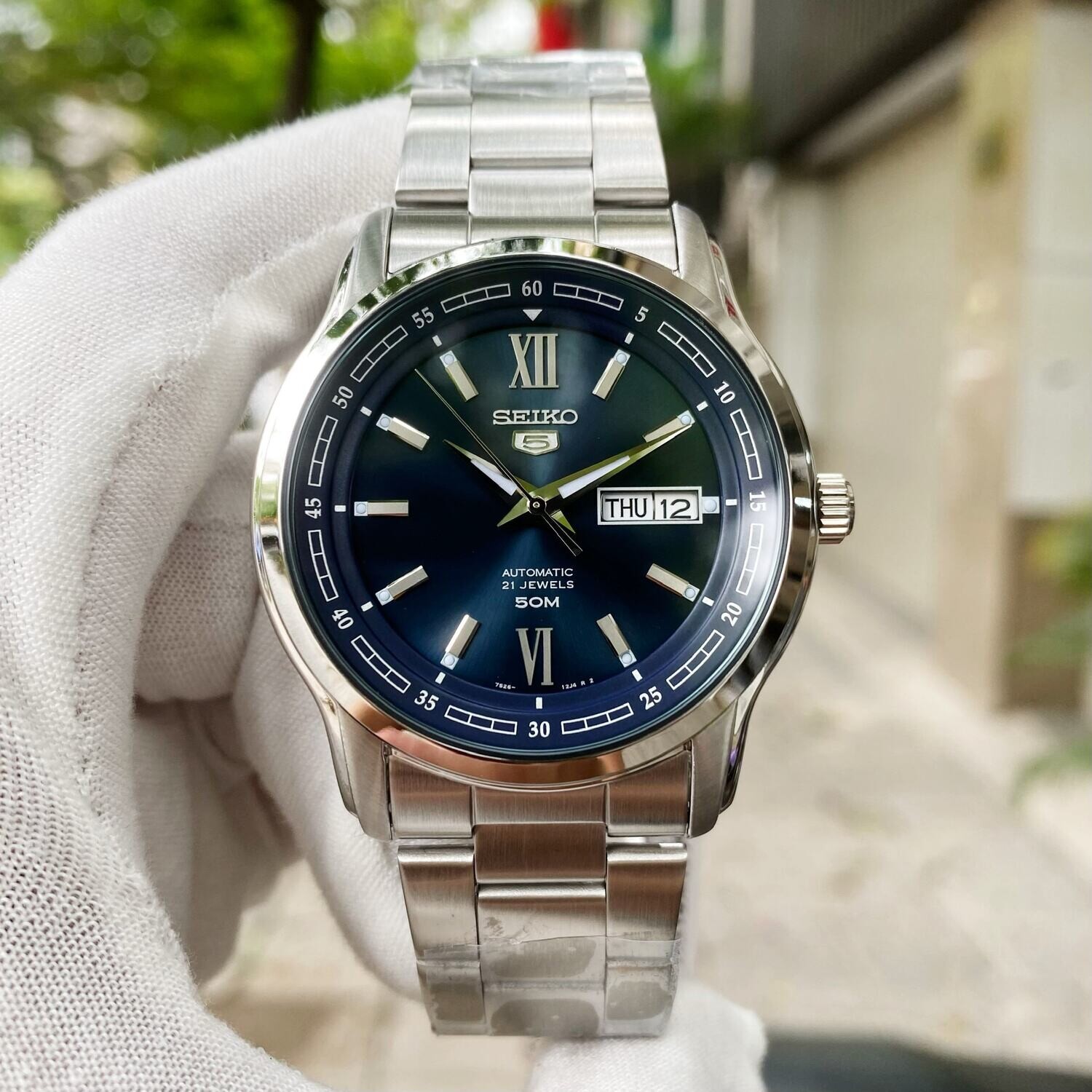 Seiko 5 SNKP17K1 42mm 50m WR automatic men’s watch stainless steel bracelet