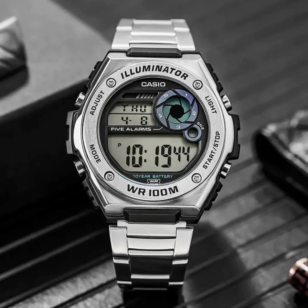 ​Casio MWD-100HD-1AV Men's Sports Watch World Time 5 Alarms Alarm Clock 10 Years Battery Life