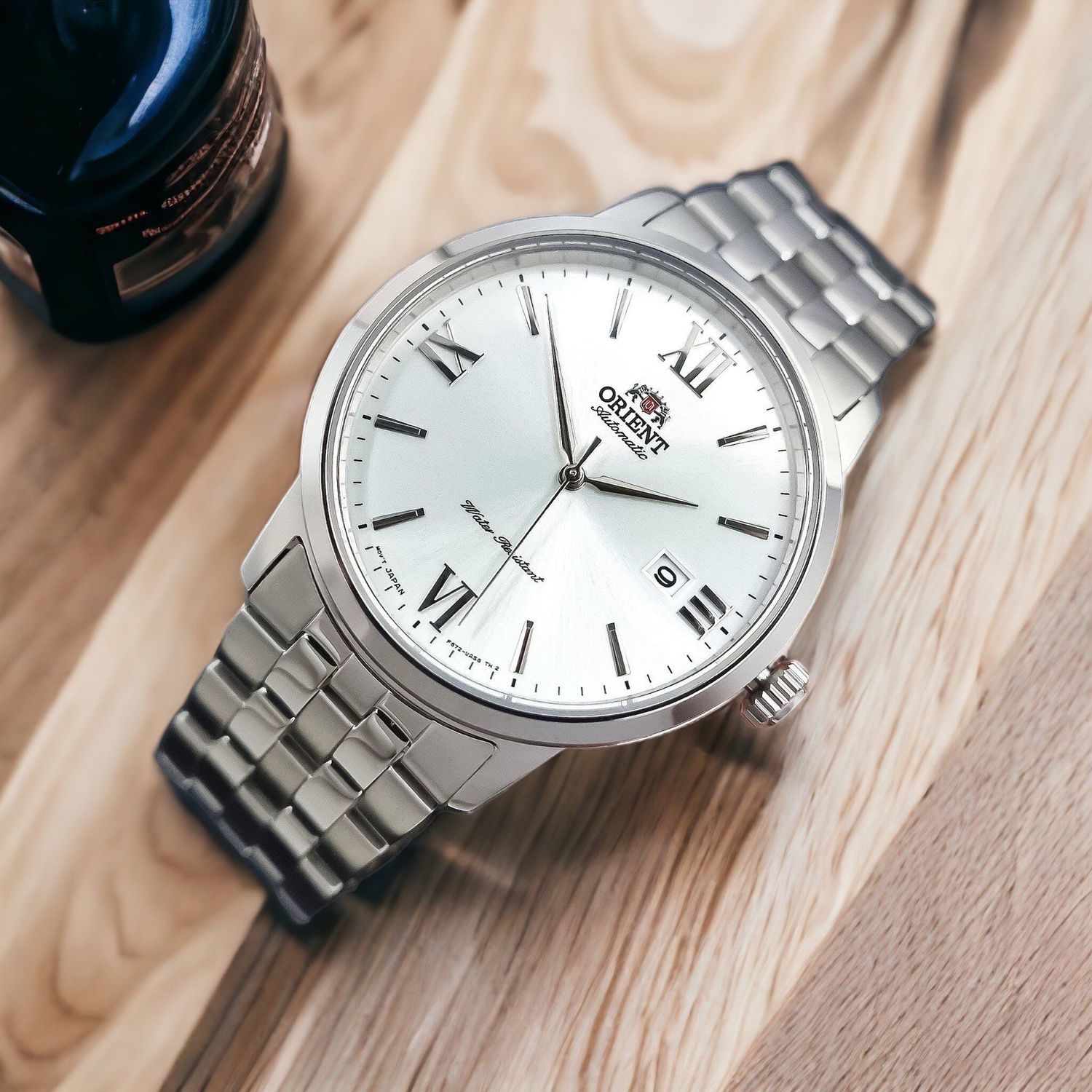 Orient Contemporary RA-AC0F10S automatic men's watch silver dial 41.6mm Sapphire glass stainless steel bracelet 50m water resist hand-hacking self-winding