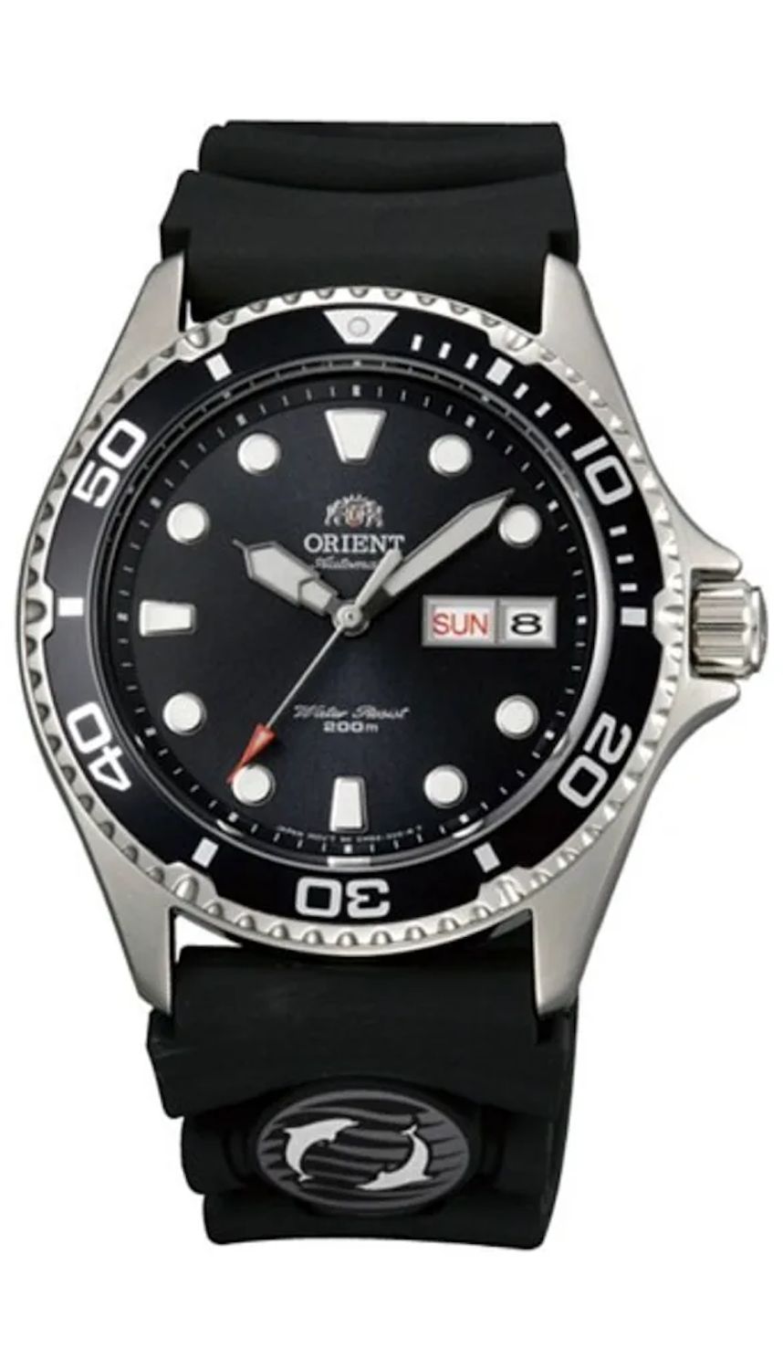 Orient Sports Mako Ray TAA02007B 41.5mm 200m WR automatic watch for men with rubber strap