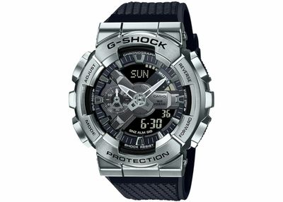 Casio G-Shock GM-110-1A 48.8mm 200m WR quartz