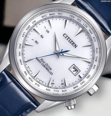 Citizen CB0270-10A solar radio-controlled watch, 43 mm, 100 m WR, sapphire crystal, leather strap, Eco-Drive movement (powered by solar energy or light)