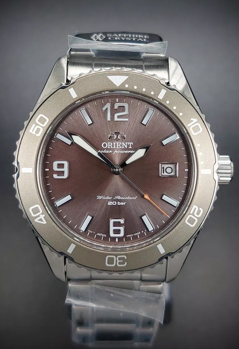 Orient Kamasu Copper RA-WJ0004Y 39.9mm 200m WR sapphire crystal sapphire crystal steel strap men's solar diving watch
