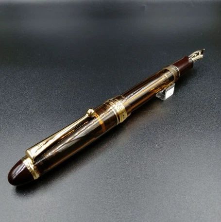 Pilot Custom 823 FKK-3MRP-BN-M JDM Fountain Pen 14K Gold Nib (#15) - Amber (Translucent Brown) - Vacuum Filling System - Made in Japan JDM (Japanese Domestic Market)