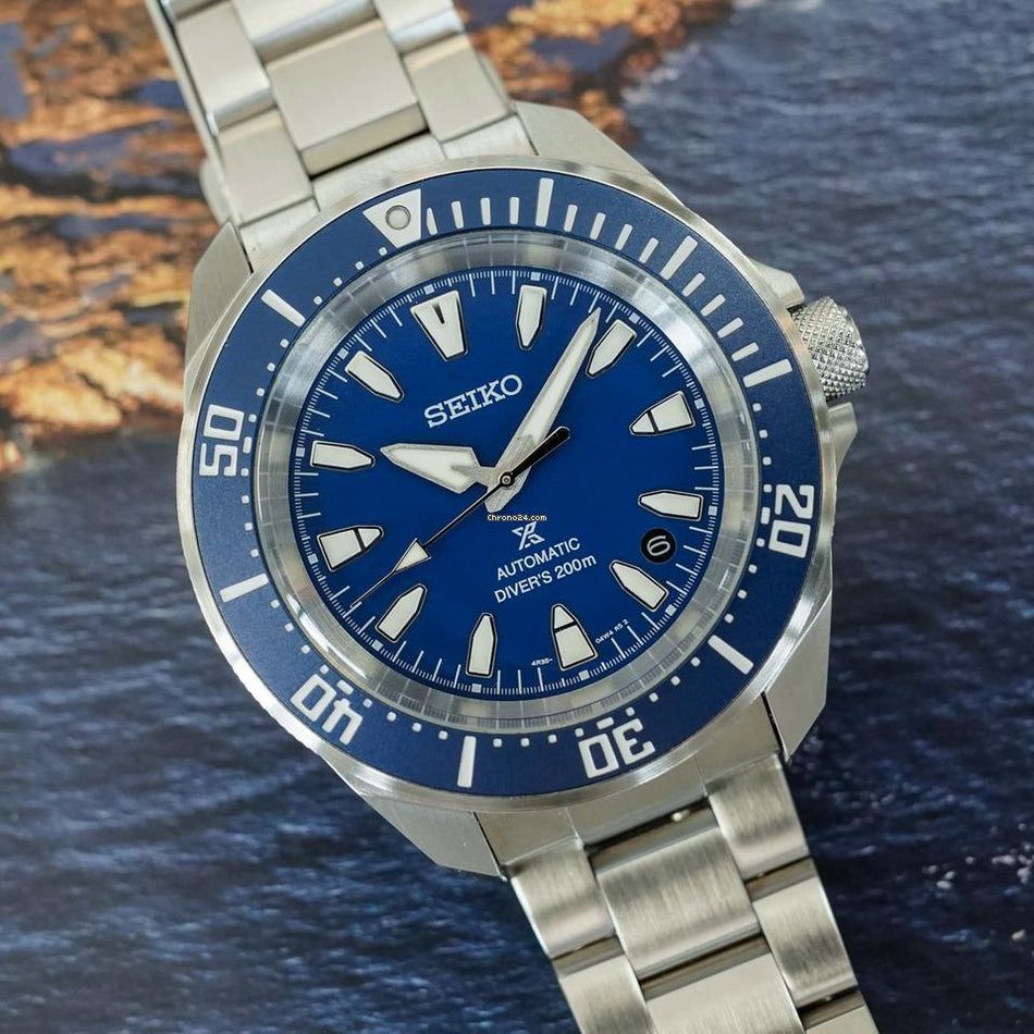 Seiko Prospex Samurai SRPL51K1 41.7mm 200m WR automatic diving watch for men with steel strap