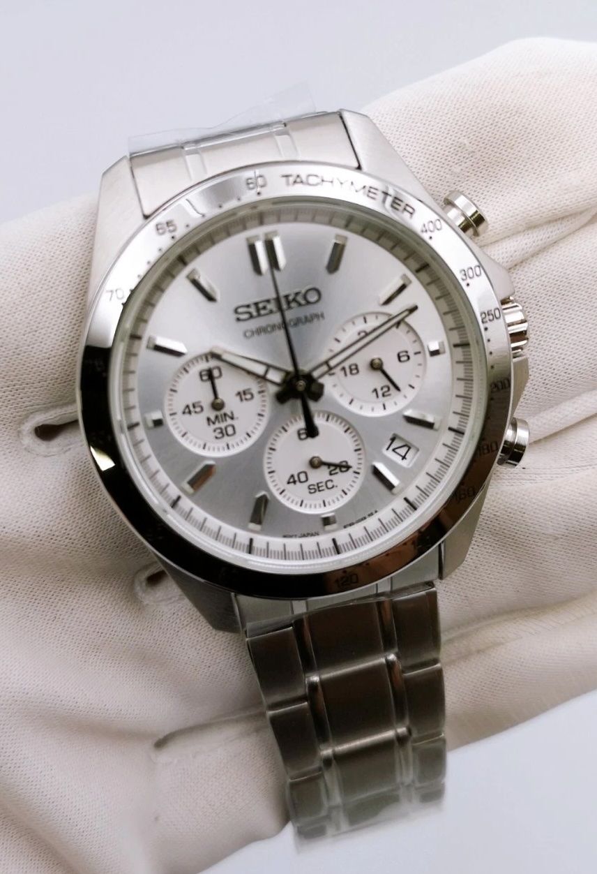 Seiko Selection Spirit SBTR009 Men's Chronograph Watch (JDM) 42.2mm, 100m Water Resistance, Steel Strap (Japanese Domestic Market)