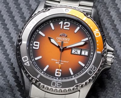 Orient Mako RN-AA0817Y Kohaku Yūyake Limited Edition JDM Men's Automatic Dive Watch, 41.8mm, 200m Water Resistance, sapphire crystal Steel Strap, Made in Japan (JDM: Exclusive to the Japanese Domestic Market) Orient Mako RN-AA0817Y Kohaku Yūyake Limited Edition JDM Men's Automatic Dive Watch, 41.8mm, 200m Water Resistance, sapphire crystal Steel Strap, Made in Japan (JDM: Exclusive to the Japanese Domestic Market)