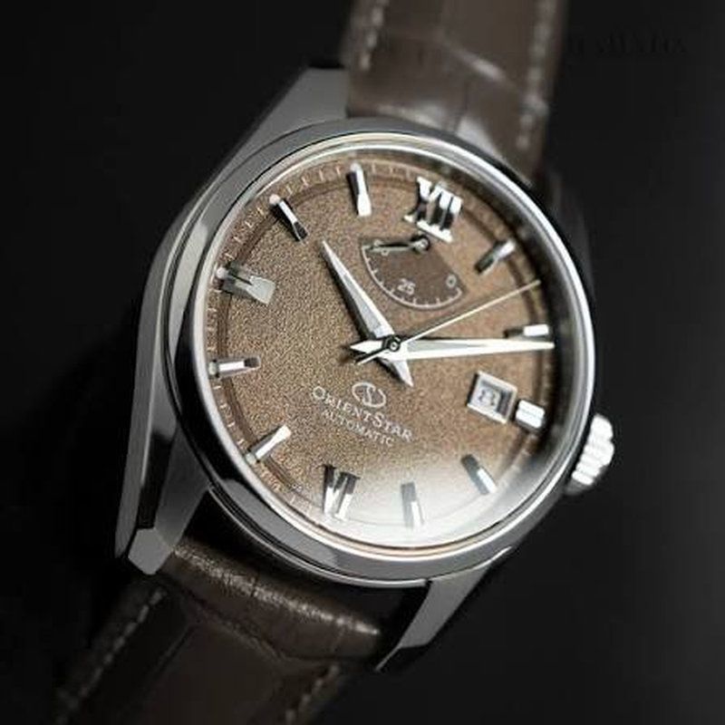 Orient Star Contemporary MOCHA Men's Automatic Watch (JDM) – 38.5mm, 100m Water Resistance, Anti-Reflective Sapphire Crystal, Leather Strap, Made in Japan (JDM – Japanese Domestic Market)