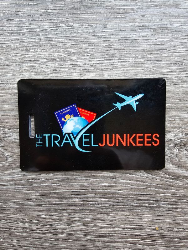 THETRAVELJUNKEES Luggage tag