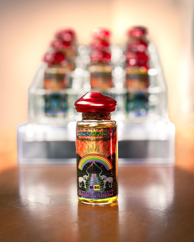 M80 kratom extract shot