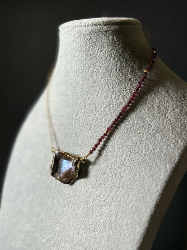 Necklace Seed Beads with a Seashell
