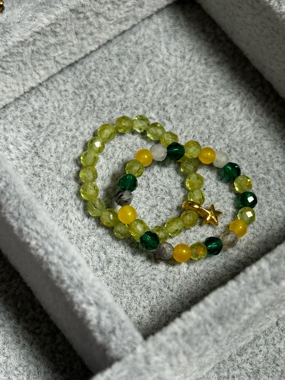 Rings Seed Beads Green Golden Star