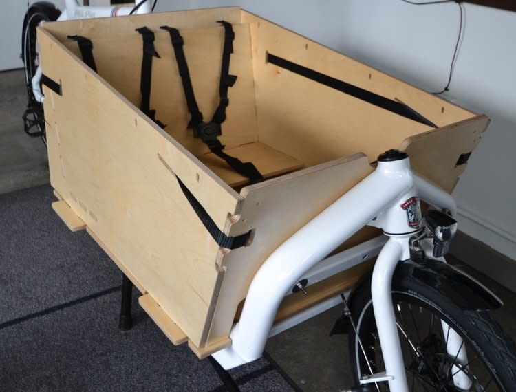 Holde Box Double w/ cushion
