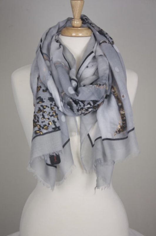 SPARKLE SWIRL SHAWL