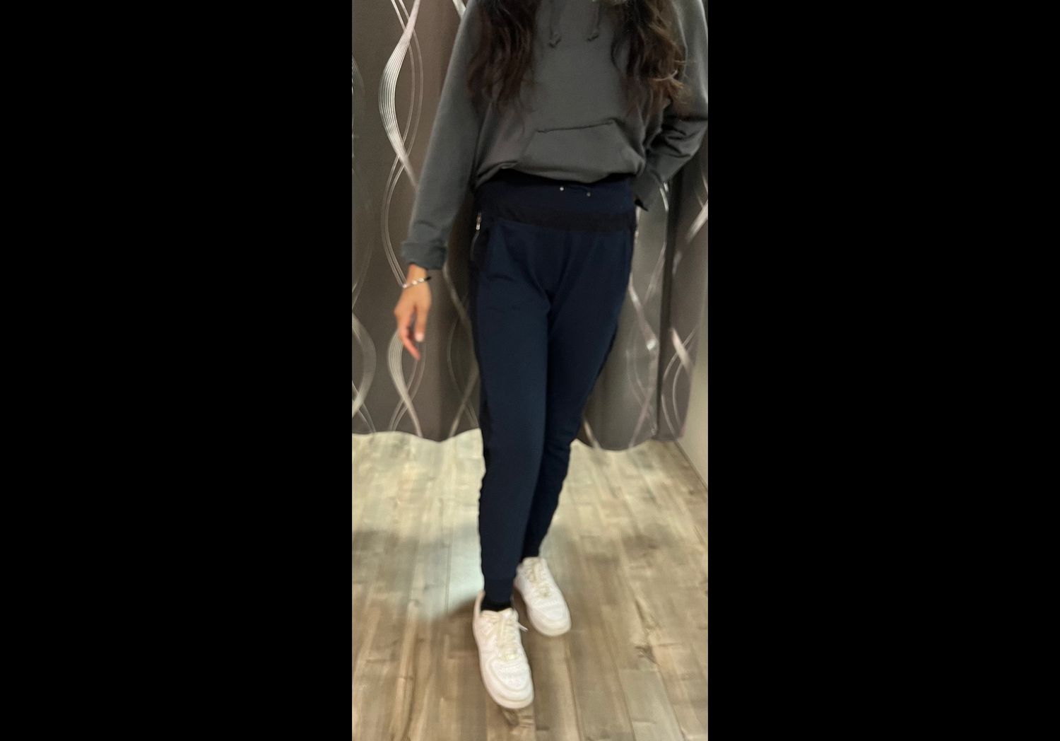 ULTIMATE JOGGERS 