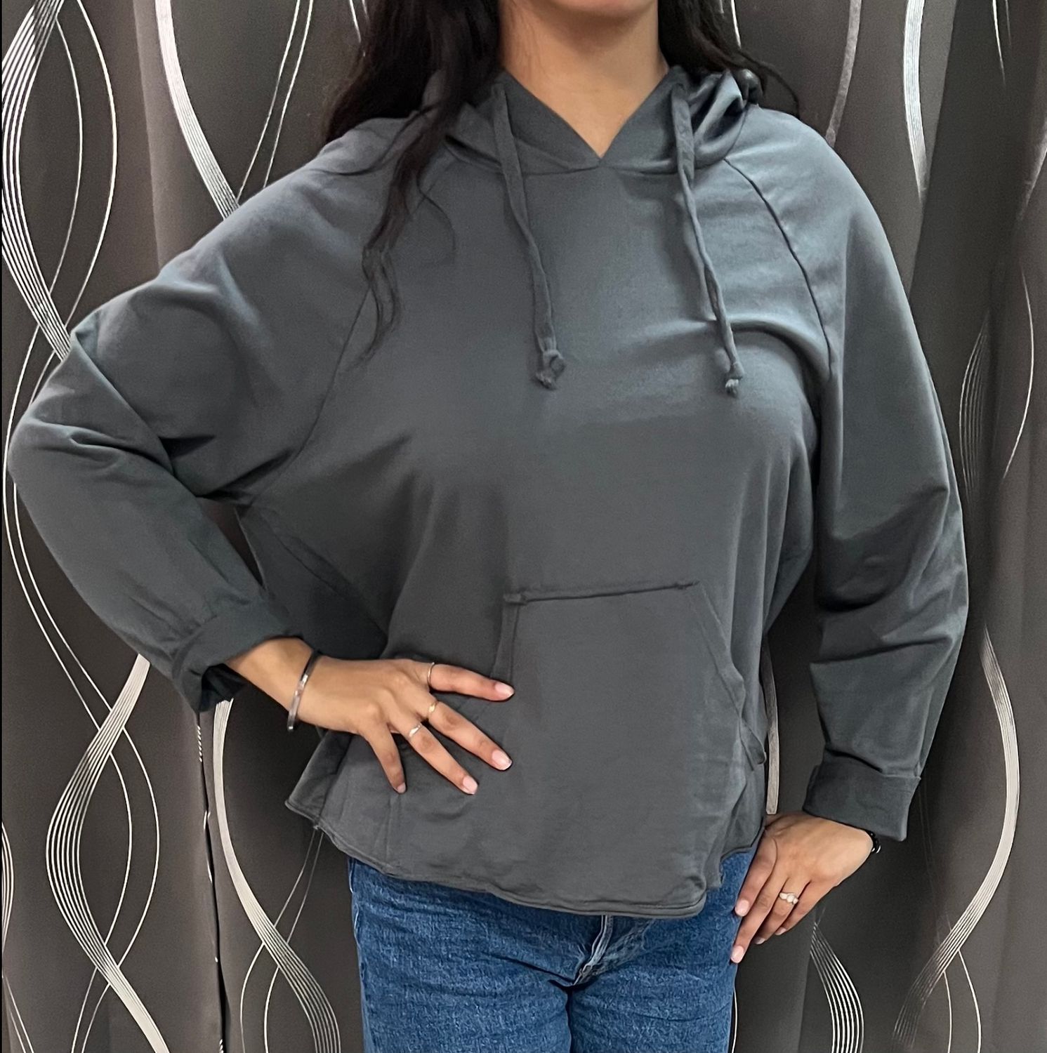 BIRDIE KANGO POCKET SWEATER