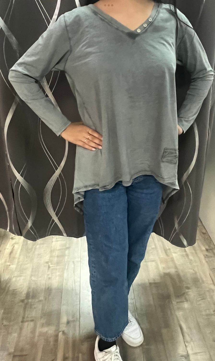 YELENA OVERSIZE TOP