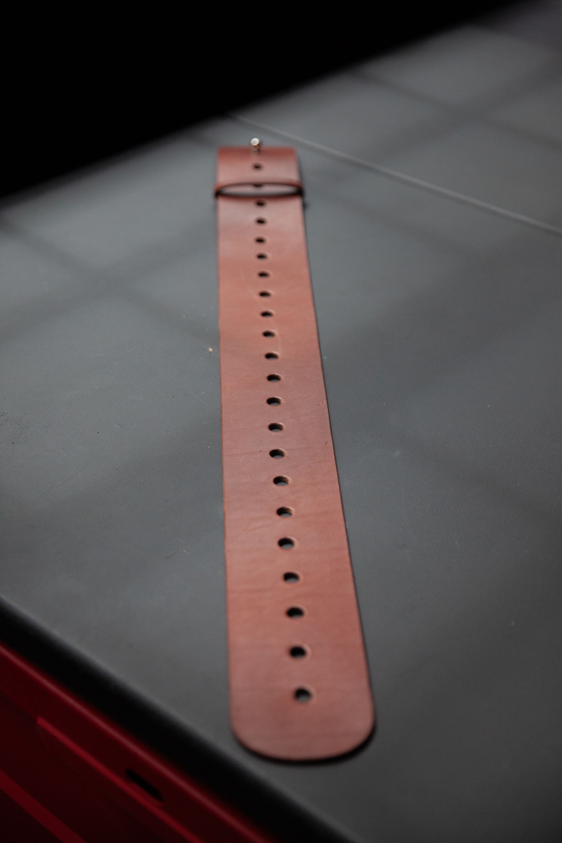 Wide Belt with Keeper