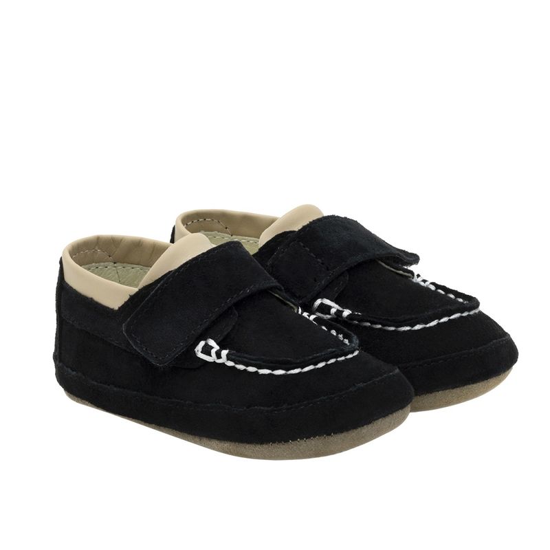 Robeez First Kicks