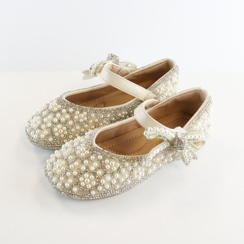 Doe A Dear Flat, Color: Beige 2282, Size: 22/6