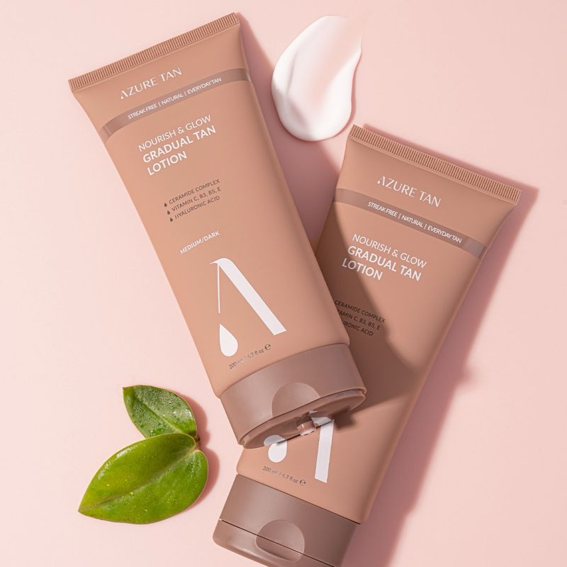 Nourish &amp; Glow Gradual Tanning Lotion LIGHT TO MEDIUM