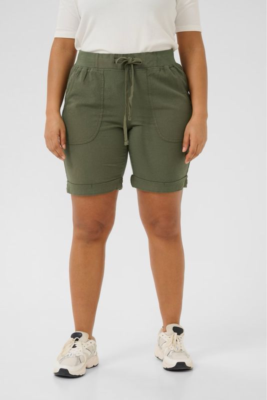 KCnana shorts