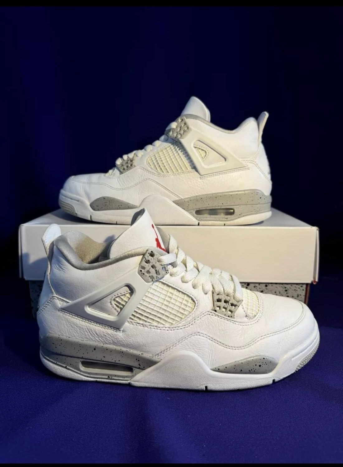 jordan 4 oreo size uk 7 (Pre-Loved)