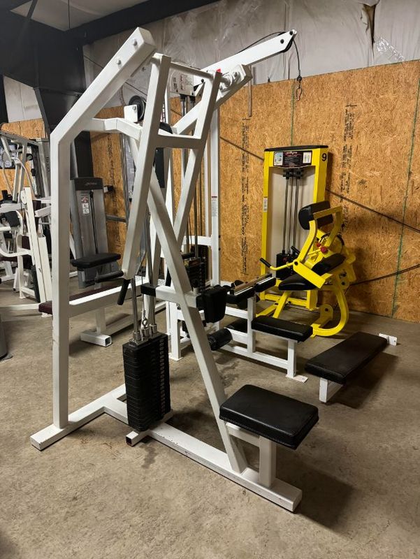 Legend Fitness Row