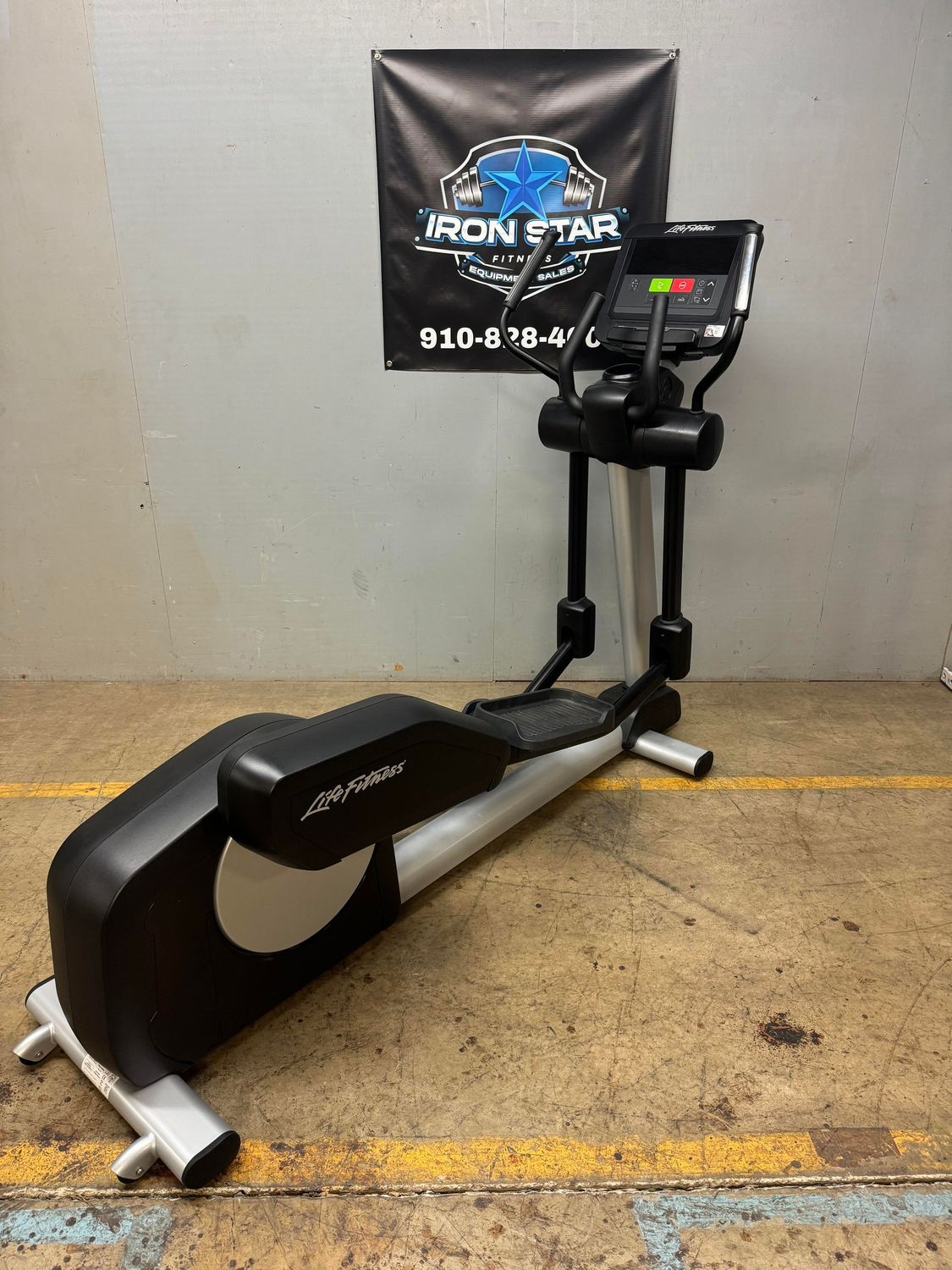 Life Fitness Integrity Elliptical