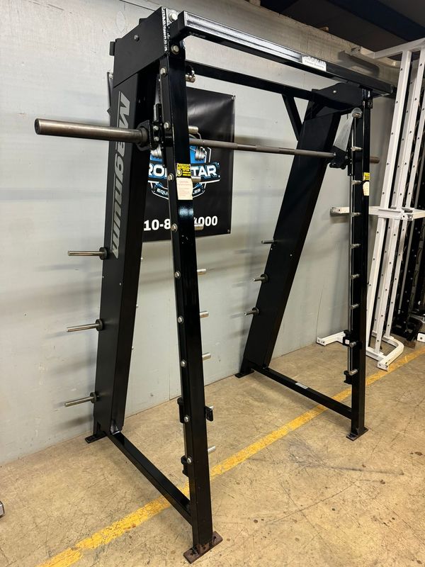 Magnum Smith Machine