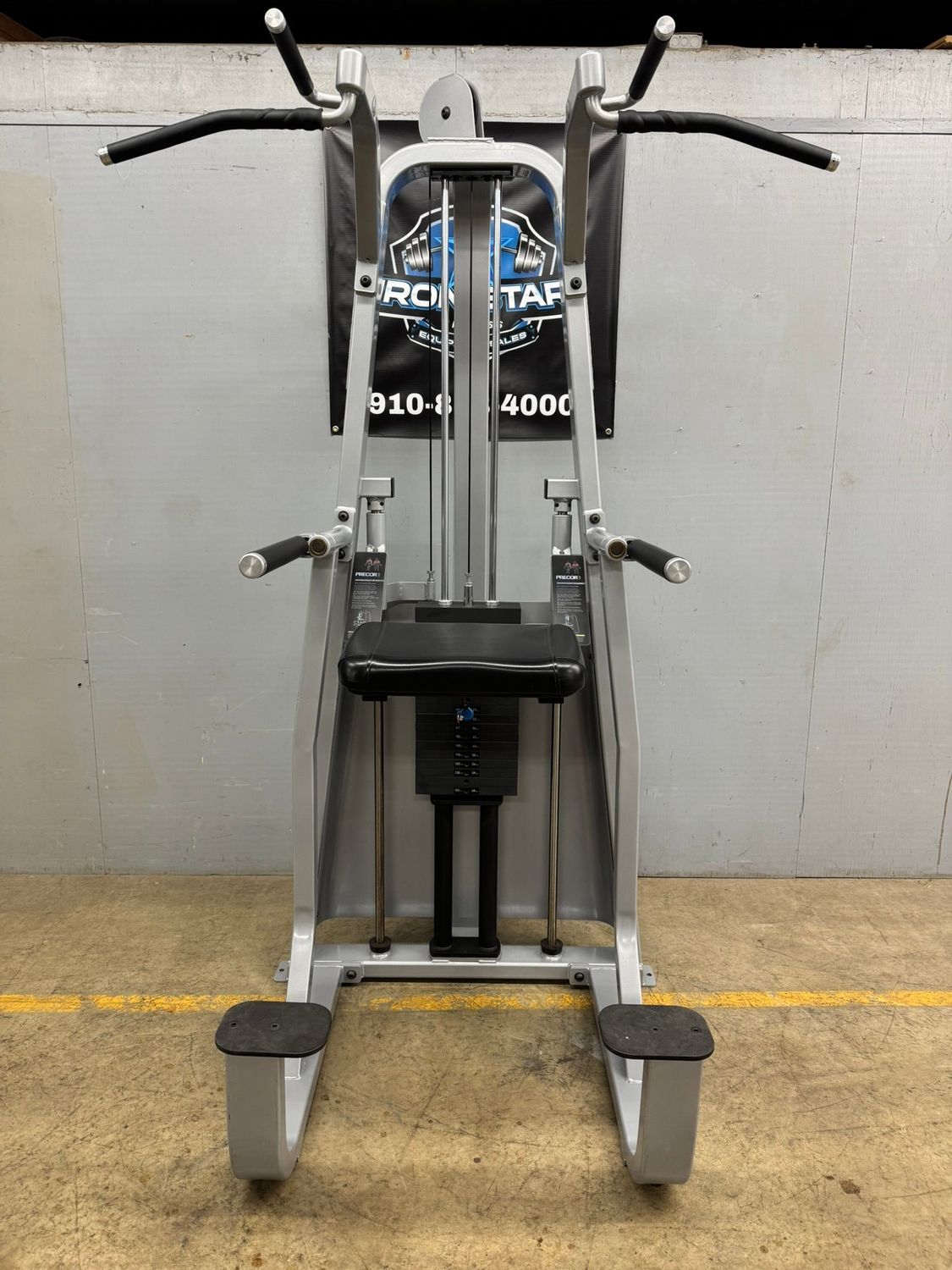 Precor Assisted Dip Chin
