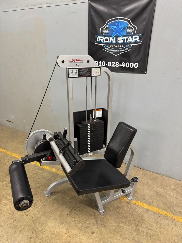 Life Fitness Pro1 Seated Leg Curl