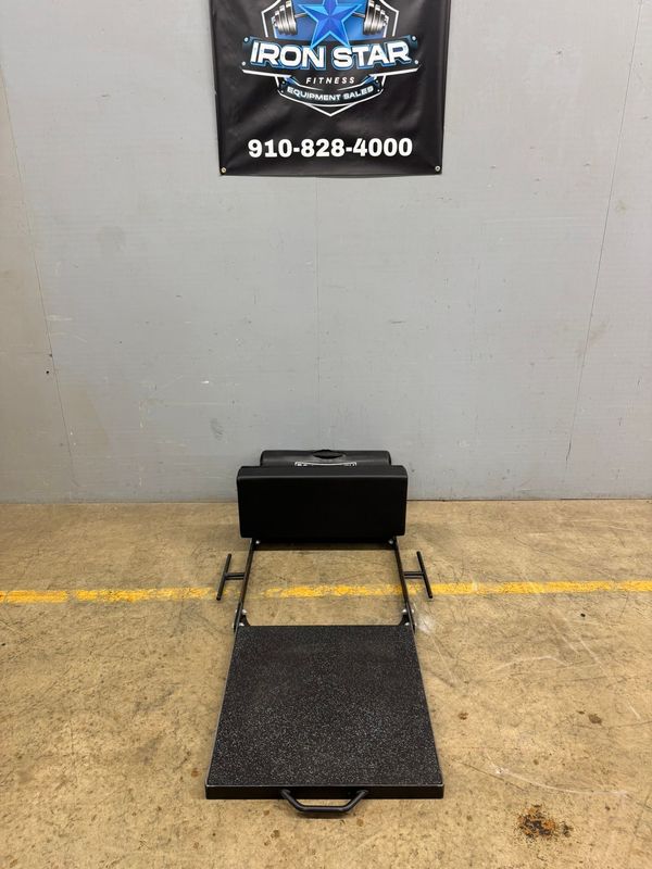 BC Strength Glute Station