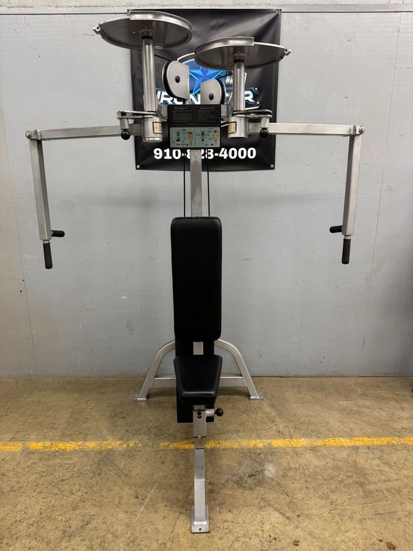 Life Fitness Pro1 Pec Deck Rear Delt Combo