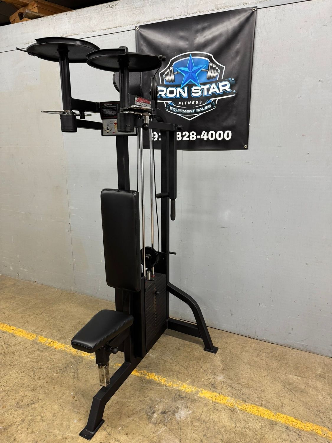 Life Fitness Pro 1 Pec Deck Rear Delt Combo