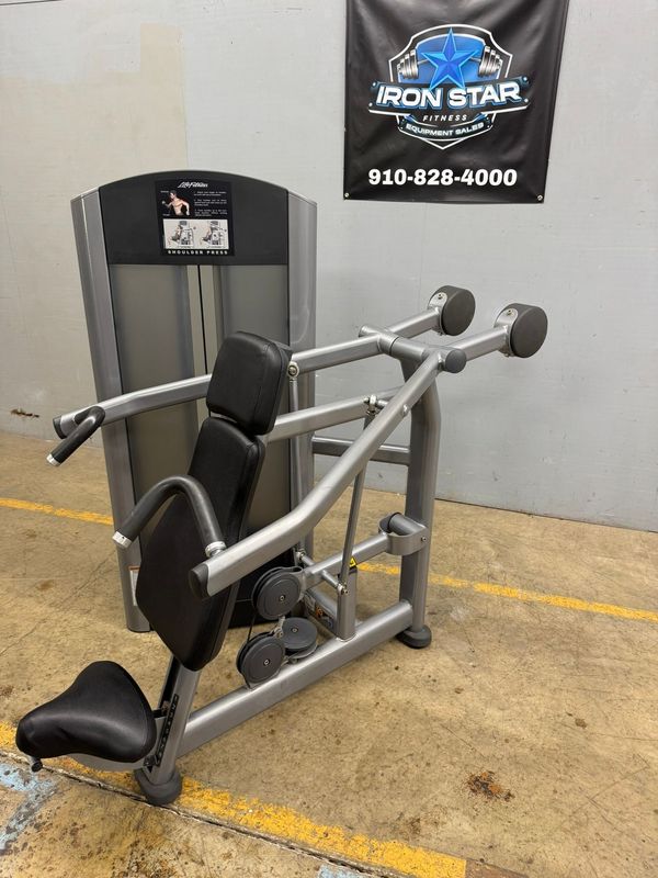 Life Fitness Signature Shoulder Press