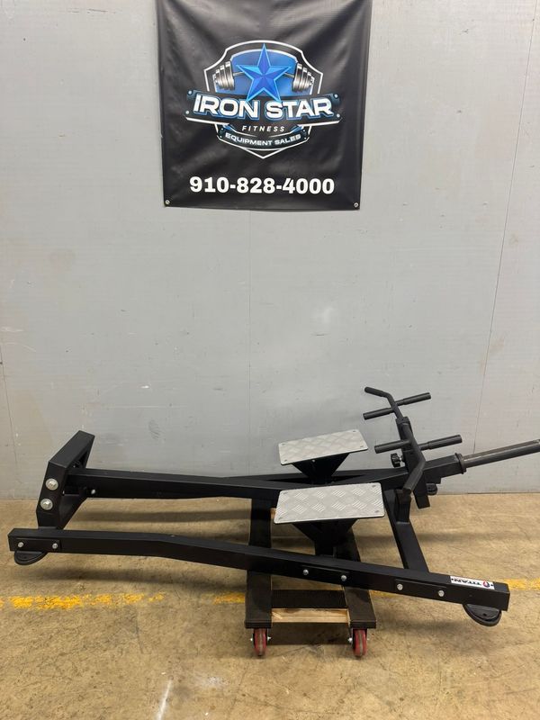 Titan T-bar Row