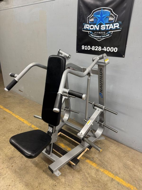 Nautilus Xpload Shoulder Press