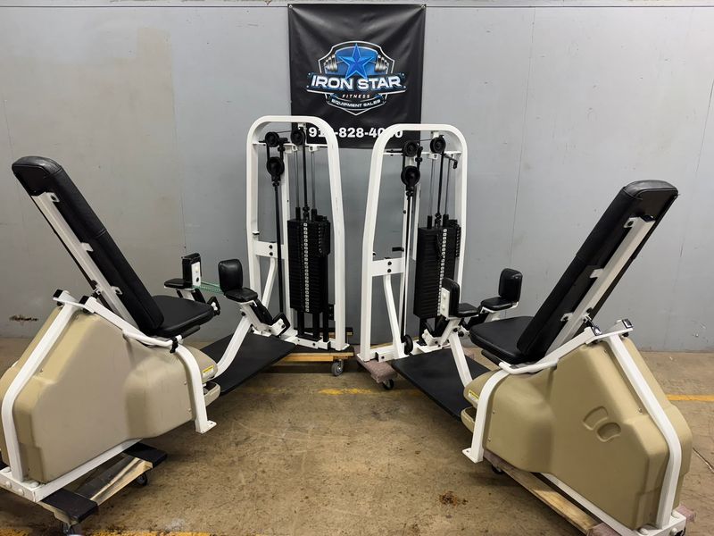 Nautilus 2ST Inner and Outer Thigh Machines